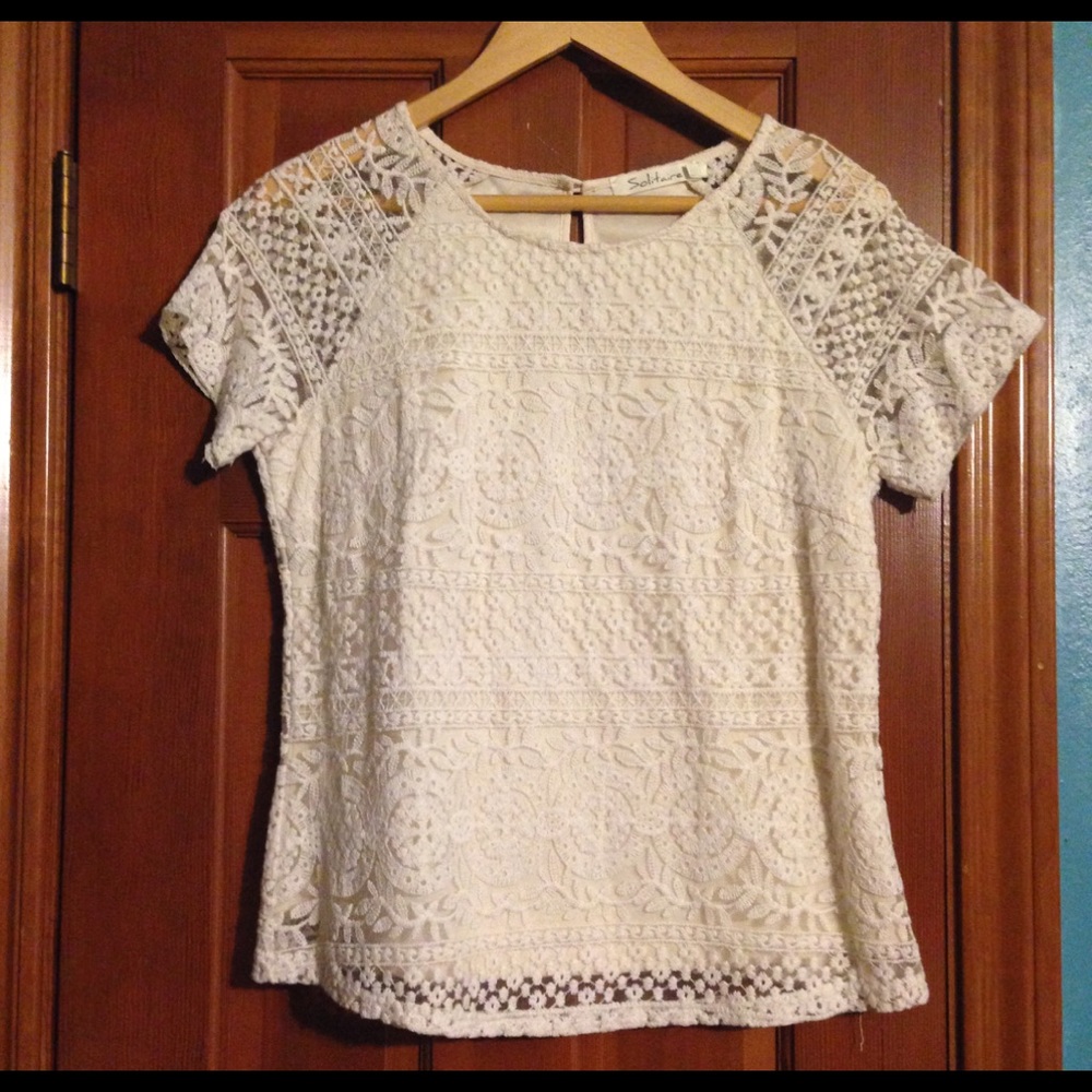 Embroidered Lace Blouse 👚